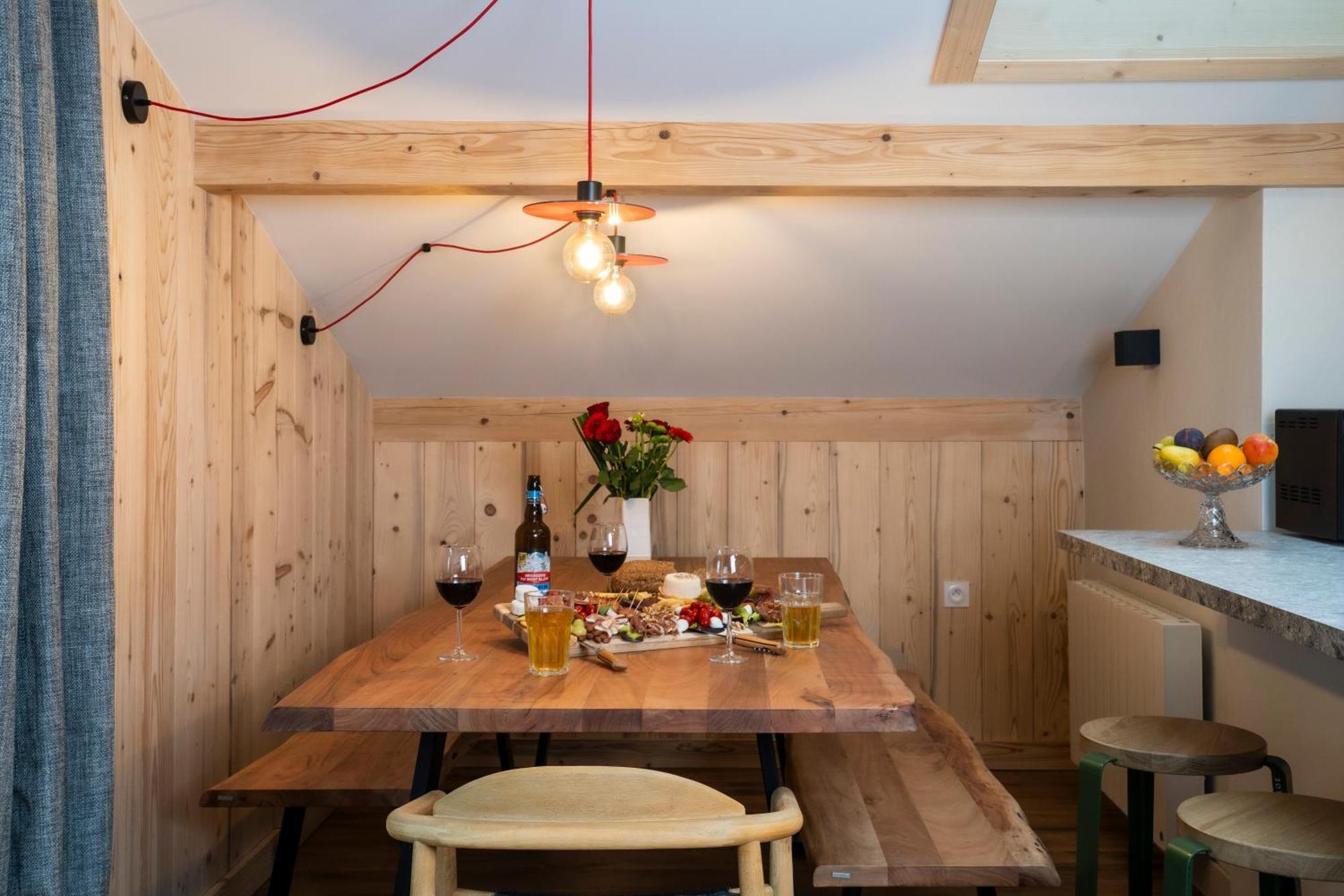 Chalet Nant Rouge 레컨테민스몬트조이 외부 사진